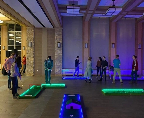 Mini golf for rent for my event